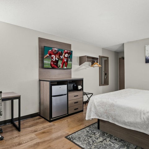Image #1 of 5-Property Building
