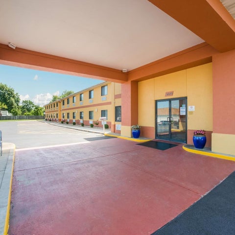 Image #1 of 5-Property Building