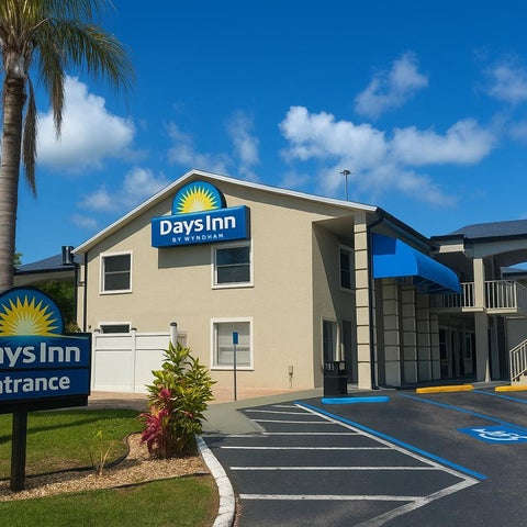 Image #1 of 5-Property Building