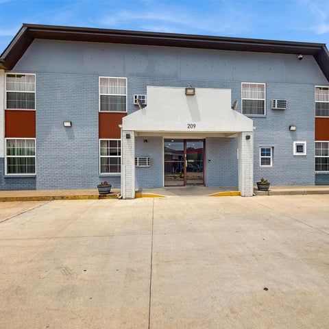 Image #1 of 5-Property Building