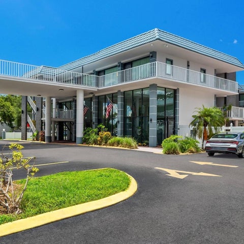 Image #1 of 5-Property Building