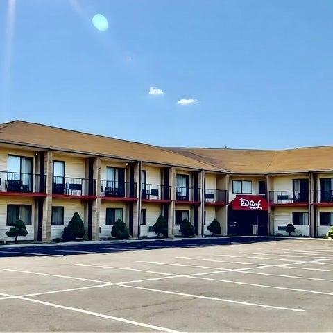 Image #1 of 5-Property Building