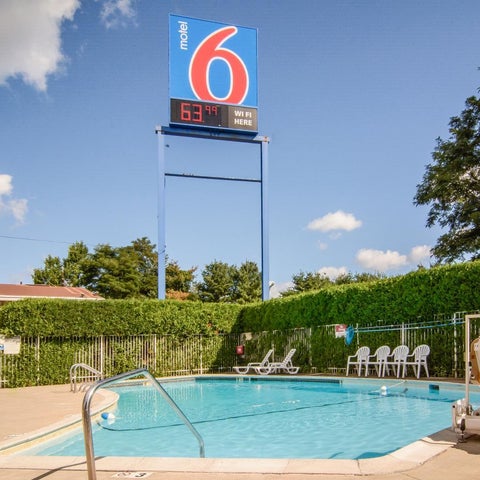 Image #1 of 5-Swimming Pool
