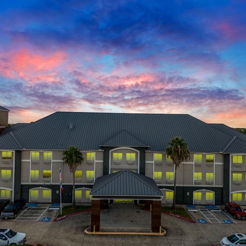 Image #1 of 5-Property Building