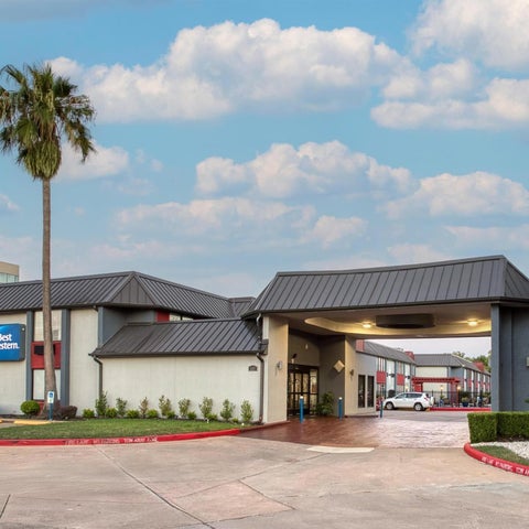 Image #1 of 5-Property Building