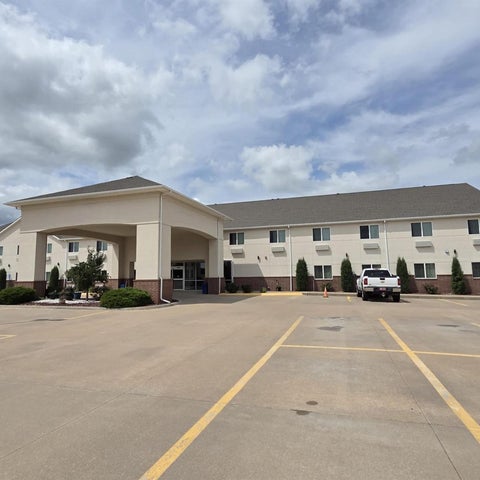 Image #1 of 5-Property Building