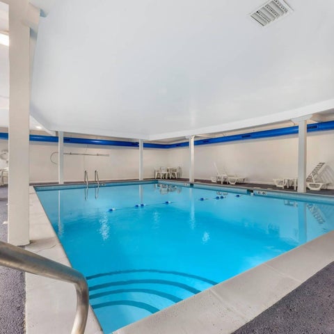 Image #1 of 5-Swimming Pool