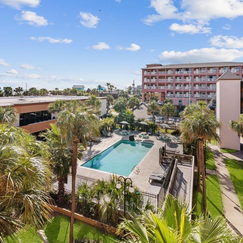Image #1 of 5-Pool View