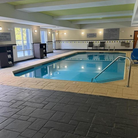 Image #1 of 5-Swimming Pool