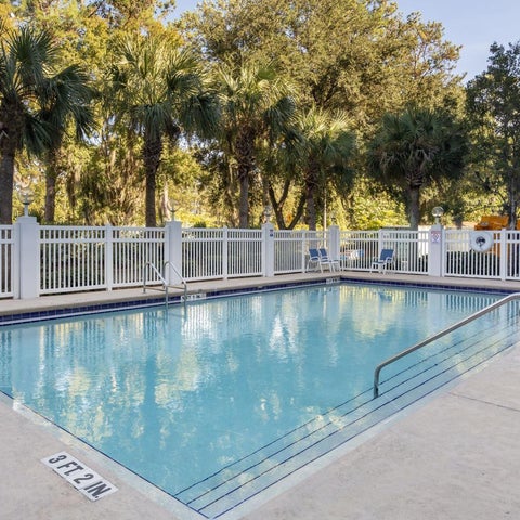 Image #1 of 5-Pool View