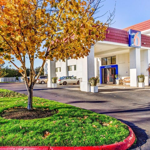 Image #1 of 5-Property Building