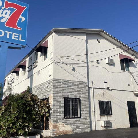 Image #1 of 5-Property Building