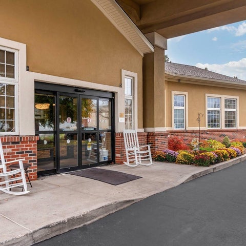 Image #1 of 5-Property Building