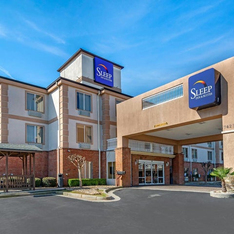 Image #1 of 5-Property Building
