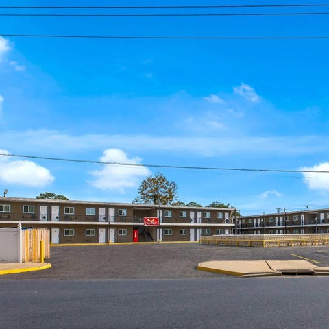 Image #1 of 5-Property Building