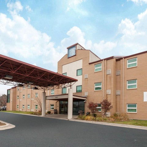 Image #1 of 5-Property Building
