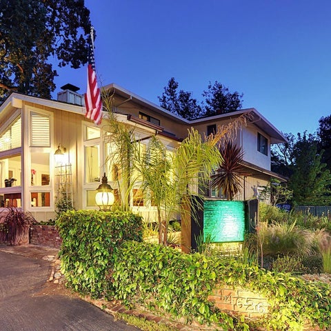 Image #1 of 5-Property Building