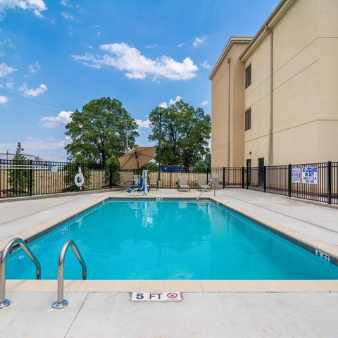 Image #1 of 5-Swimming Pool
