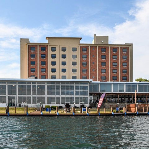Image #1 of 5-Property Building