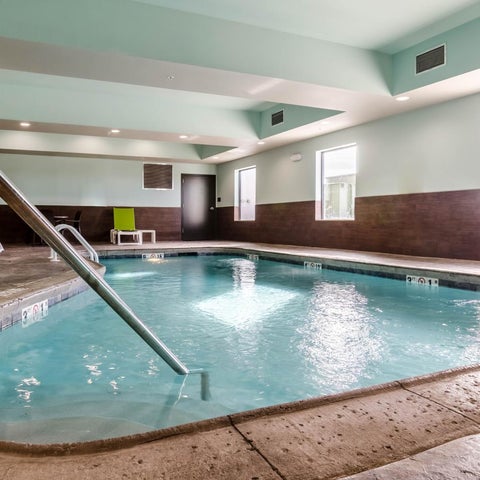 Image #1 of 5-Swimming Pool