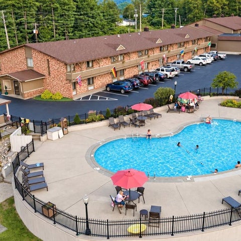 Image #1 of 5-Pool View